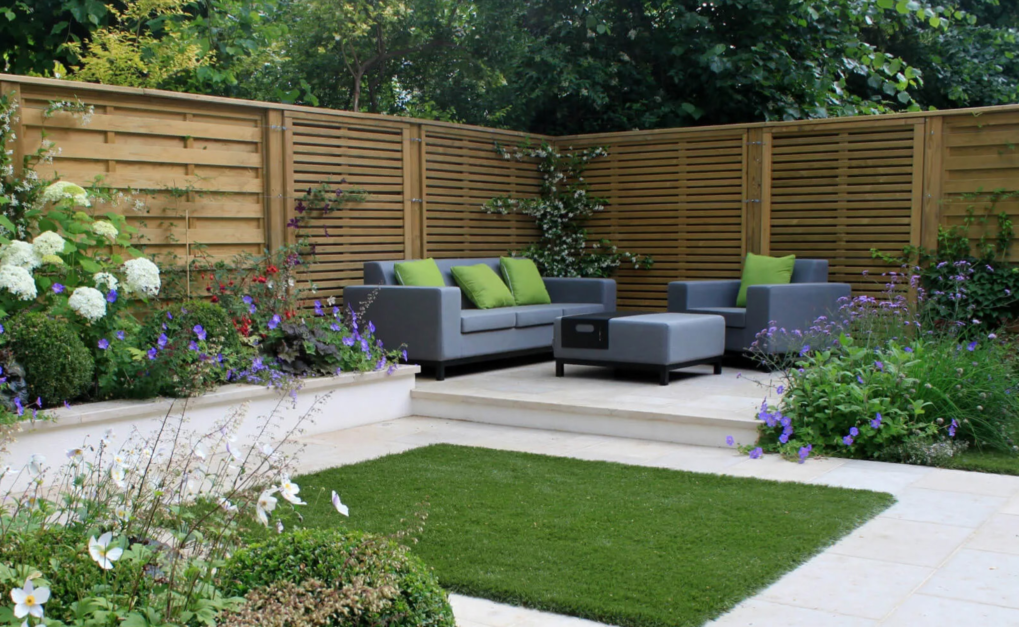 Grow Gardens approved installer of Jacksons Fencing